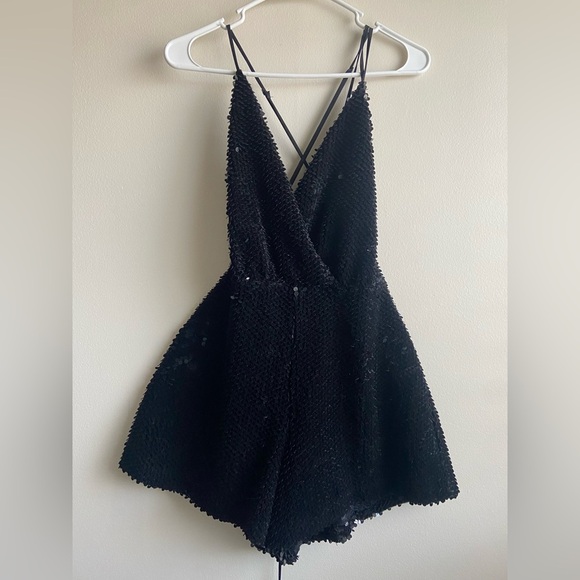 Kendall Kylie Matte sequins open back black romper size XS - Picture 7 of 11